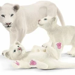 Schleich - Lion Mother With Cubs