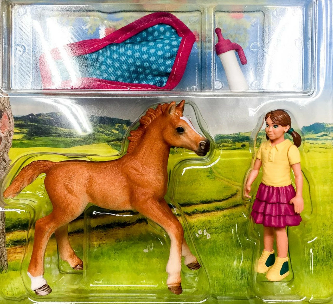 Schleich Foal With Blanket - Image 2